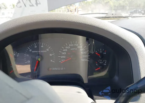 2004 Ford F150 from USA, damaged, VIN 1FTRX14W64NC20100